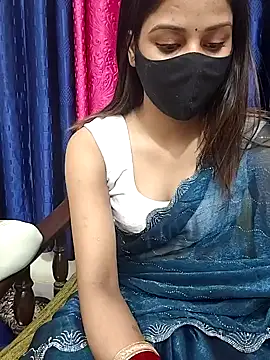 Snapshot of Hotty-anushka chatting on February 9, 1:03 pm Hotty-anushka online show from February 9, 1:03 pm