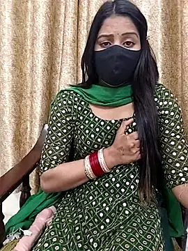 Snapshot of Hotty-anushka chatting on March 5, 2:01 pm Hotty-anushka online show from March 5, 2:01 pm