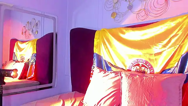 Sofi Fox  online show from June 12, 3:15 am