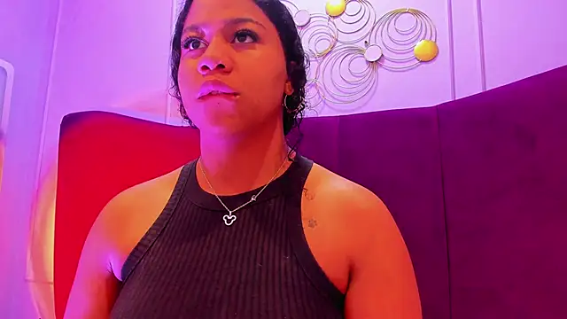 Sofi Fox  online show from May 22, 1:58 am