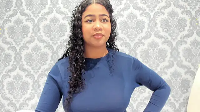 Sofi Fox  online show from December 3, 7:46 pm