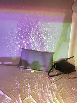 Sofi Fox  online show from February 26, 7:25 pm