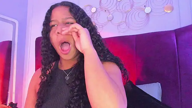 Sofi Fox  online show from April 2, 3:13 am