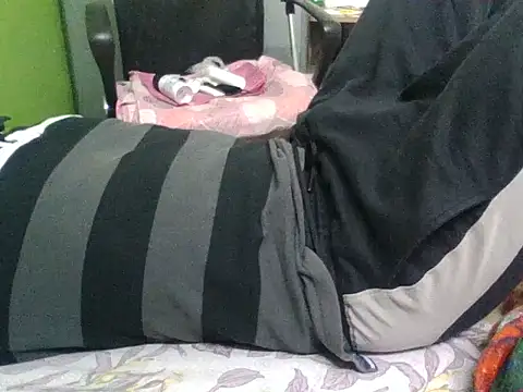 Snapshot of bangalorebulli chatting on November 11, 6:14 pm bangalorebulli online show from November 11, 6:14 pm