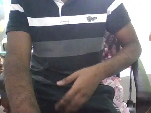 Snapshot of bangalorebulli chatting on November 12, 5:06 pm bangalorebulli online show from November 12, 5:06 pm