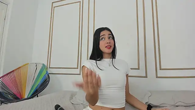 Snapshot of natalia_aguirre1 chatting on March 14, 6:39 pm natalia aguirre1 online show from March 14, 6:39 pm