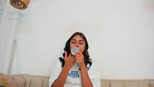 natalia aguirre1 online show from February 12, 12:05 pm