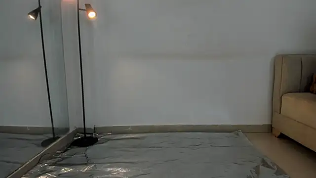 Snapshot of natalia_aguirre1 chatting on November 6, 12:31 pm natalia aguirre1 online show from November 6, 12:31 pm