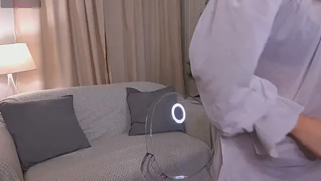 CarrieAmber online show from December 22, 1:55 pm