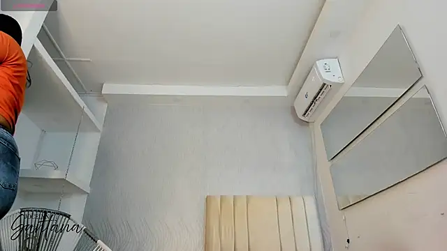 Snapshot of JOCELYN_SANTANA1 chatting on September 22, 12:00 pm JOCELYN SANTANA1 online show from September 22, 12:00 pm