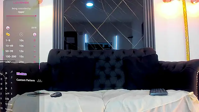 VickyJohnson1 online show from November 14, 8:23 pm