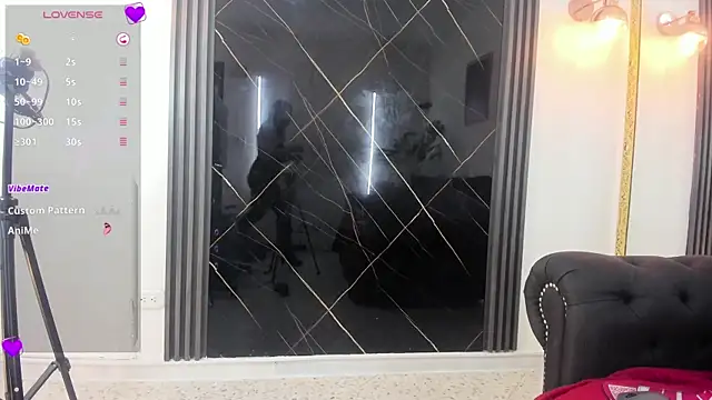 VickyJohnson1 online show from March 3, 8:38 pm