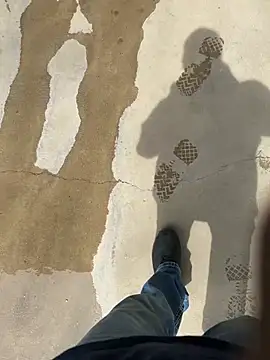 SukItSlo444 online show from April 15, 4:55 pm