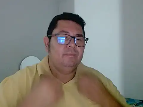 Elgatoloco11 online show from May 22, 4:43 am