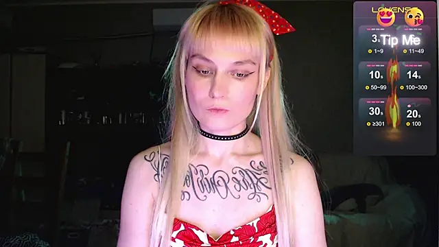 mischellemeow13 online show from November 26, 10:32 pm