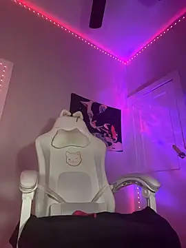 loveluna8 online show from October 25, 11:53 am