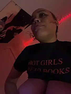 loveluna8 online show from November 10, 9:58 am