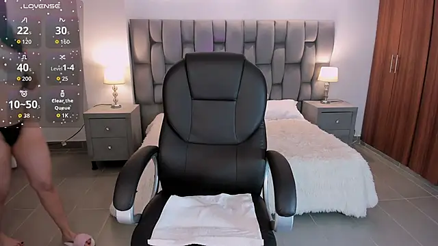 Snapshot of sarita_evanss chatting on November 22, 6:56 am sarita evanss online show from November 22, 6:56 am