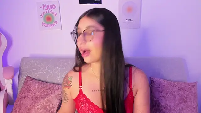 Snapshot of sensualhaven_ chatting on January 8, 11:52 pm sensualhaven online show from January 8, 11:52 pm