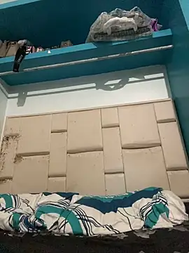 mysteriousgirl20 online show from September 9, 5:44 pm