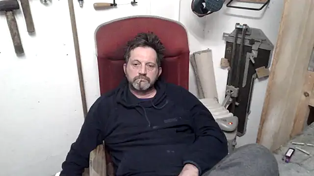 Snapshot of Vernalot_76 chatting on February 14, 7:02 pm Vernalot 76 online show from February 14, 7:02 pm
