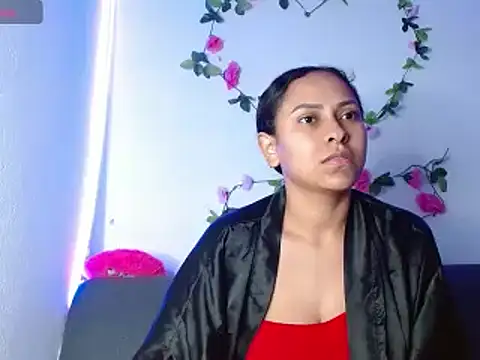 Cereza horny online show from December 7, 5:10 am