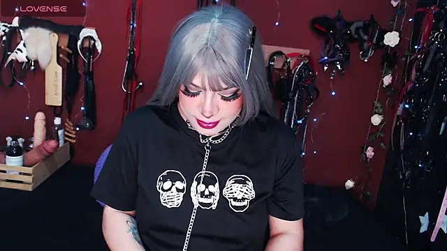 Snapshot of gretahardsex chatting on November 25, 7:36 pm gretahardsex online show from November 25, 7:36 pm