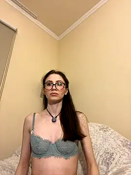 Snapshot of snowiie chatting on October 5, 5:47 pm snowiie online show from October 5, 5:47 pm