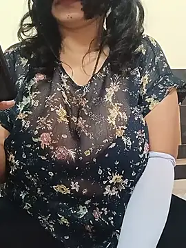 MONA DARLING31 online show from July 10, 5:18 am