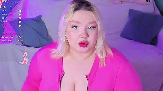 LilyBelll online show from February 23, 6:34 pm