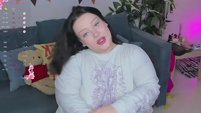 LilyBelll online show from September 26, 12:01 pm