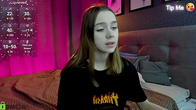 Lesi Moonie01 online show from February 19, 8:11 am