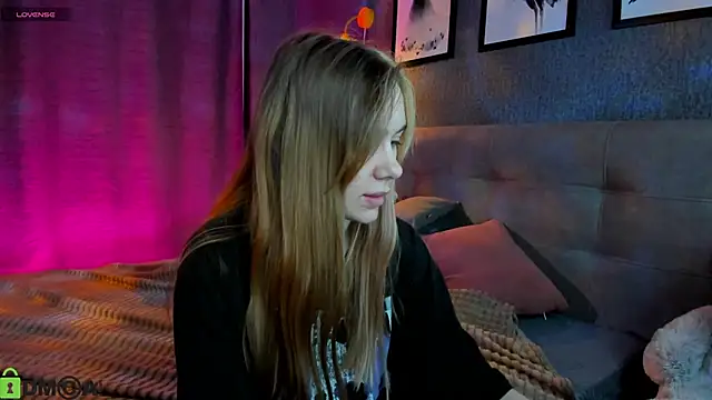 Lesi Moonie01 online show from October 22, 7:08 am