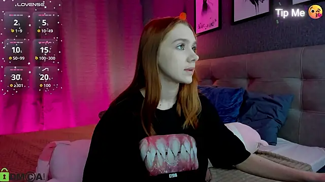 Lesi Moonie01 online show from April 14, 9:03 am