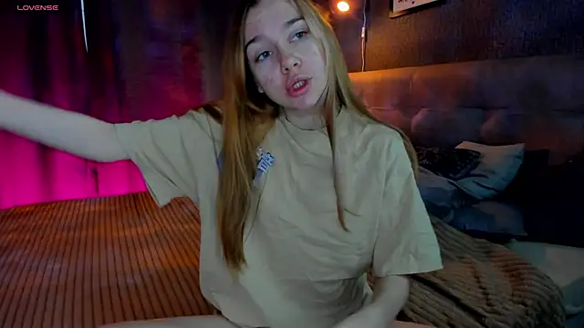 Lesi Moonie01 online show from October 4, 9:00 am