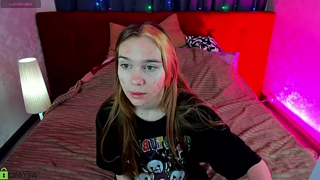 Lesi Moonie01 online show from September 22, 7:03 am