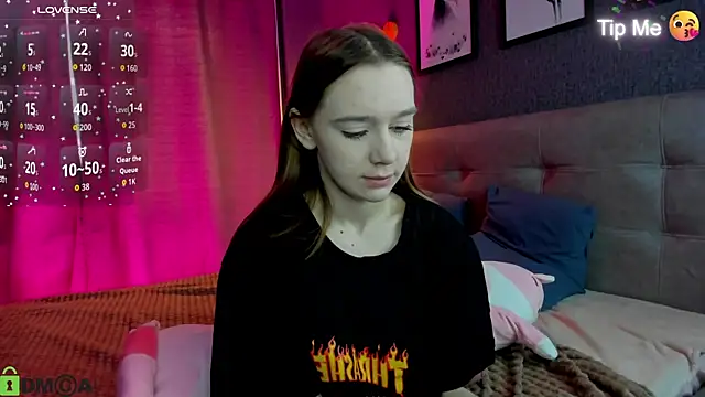 Lesi Moonie01 online show from March 21, 9:25 am