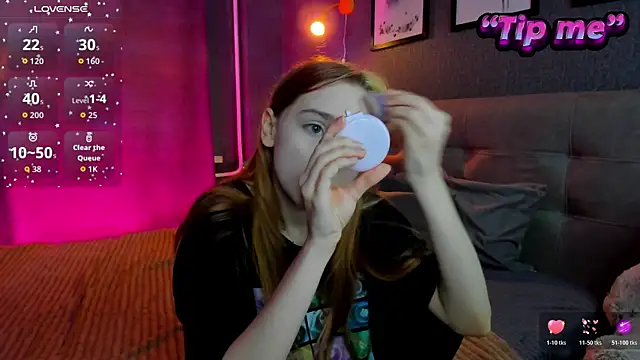 Lesi Moonie01 online show from October 24, 8:02 am