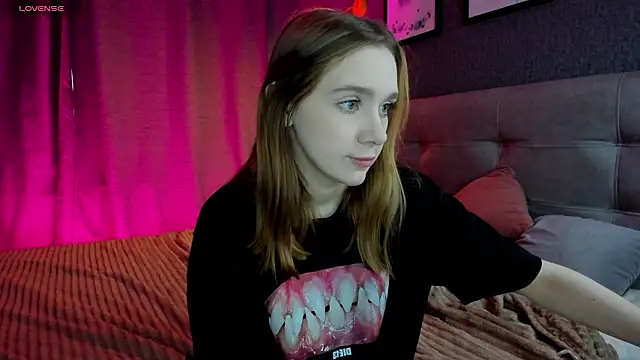 Lesi Moonie01 online show from February 11, 9:20 am