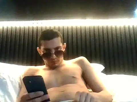 canochvz online show from March 24, 10:10 pm