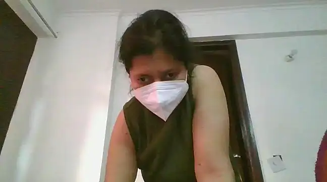cutiecatty21 online show from December 6, 8:43 am