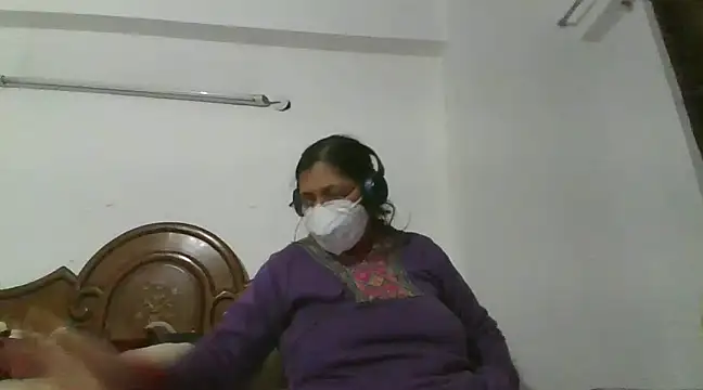 cutiecatty21 online show from December 28, 5:03 pm