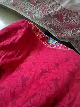 cutiecatty21 online show from April 22, 5:42 pm
