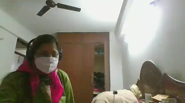 cutiecatty21 online show from December 4, 2:09 pm
