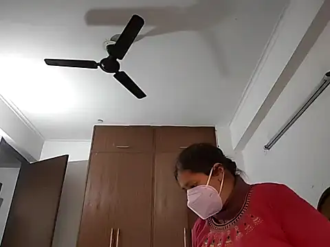 cutiecatty21 online show from December 30, 9:16 am