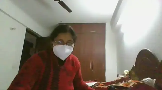 cutiecatty21 online show from December 19, 4:24 pm