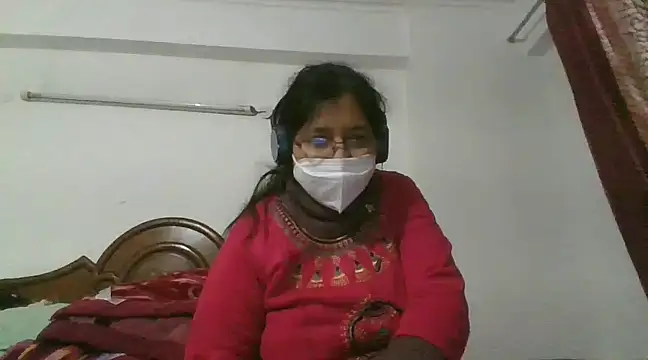 cutiecatty21 online show from December 31, 4:57 pm