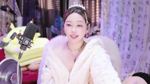 Snapshot of Missy_Nana21 chatting on January 22, 4:02 pm Missy Nana21 online show from January 22, 4:02 pm
