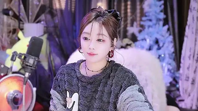 Snapshot of Missy_Nana21 chatting on January 18, 4:10 pm Missy Nana21 online show from January 18, 4:10 pm