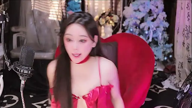 Snapshot of Missy_Nana21 chatting on October 3, 4:08 pm Missy Nana21 online show from October 3, 4:08 pm